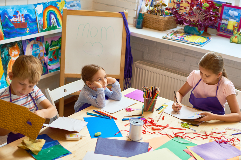 What Are the Benefits of Daydreaming for Children and Adults?