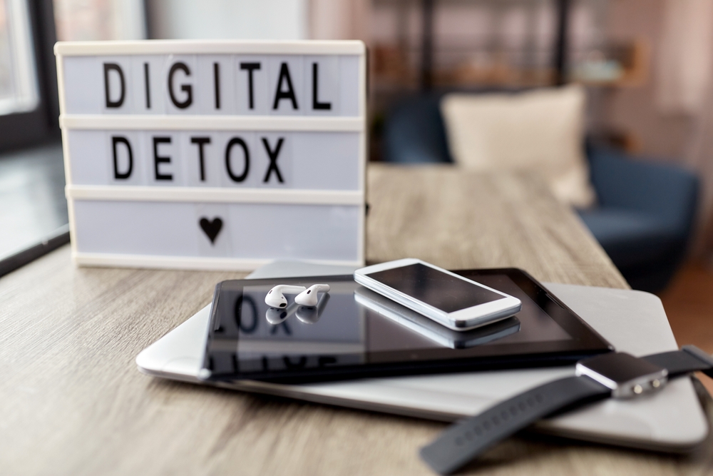 Can Brain Training and Digital Detox Work Together? The Brain Workshop Can Help